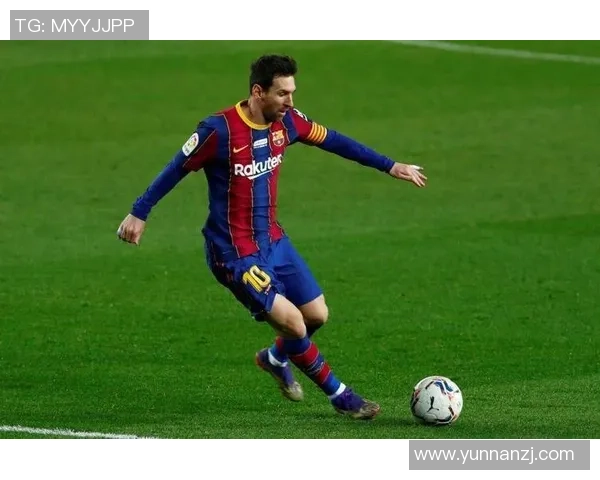 足球明星精彩射门集锦视频回顾尽显球技魅力与激情瞬间