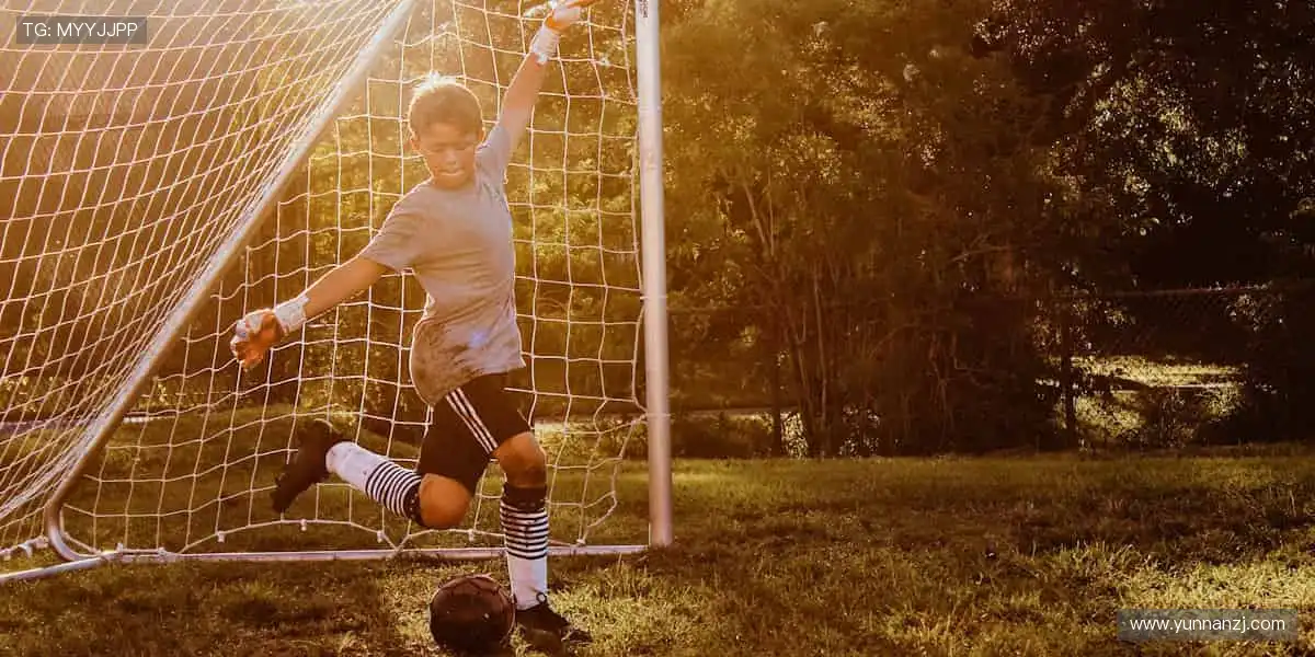 🎧赛事解说,声临其境!大咖解读,深度解析比赛战术🎙️